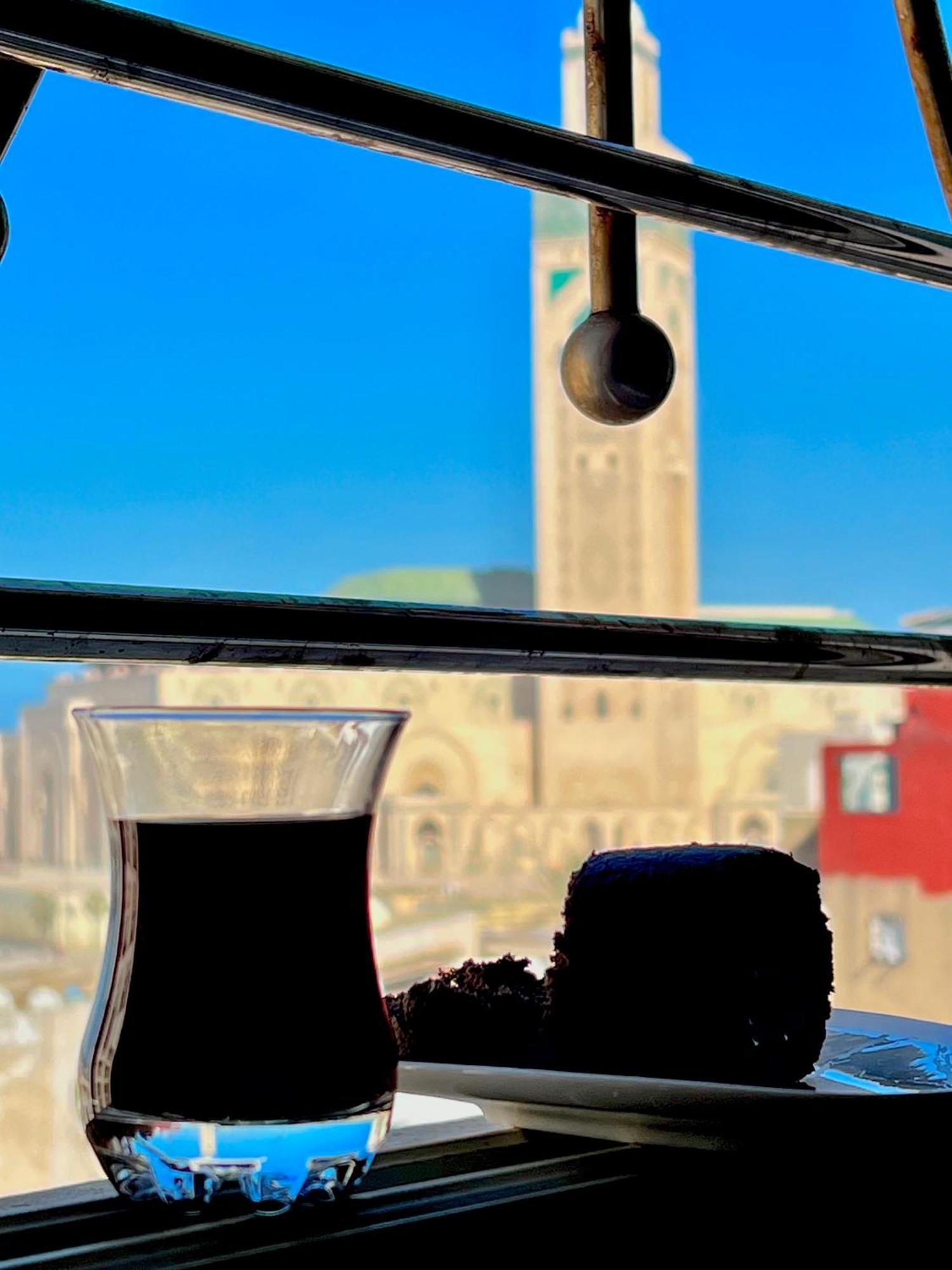 Bel Appartement Avec Une Belle Vue Sur La Grande Mosquee Hassan II Et La Mer Казабланка Екстериор снимка