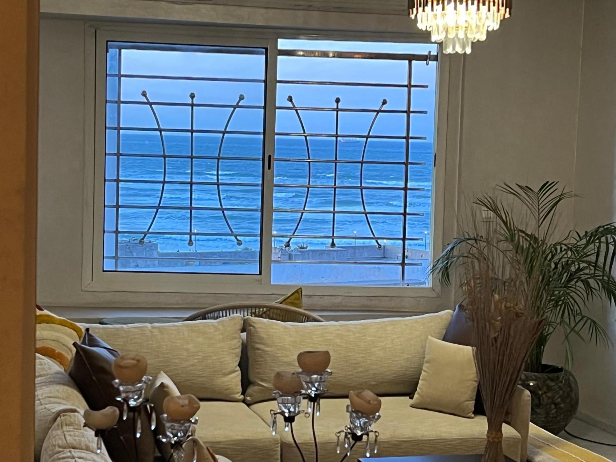 Bel Appartement Avec Une Belle Vue Sur La Grande Mosquee Hassan II Et La Mer Казабланка Екстериор снимка